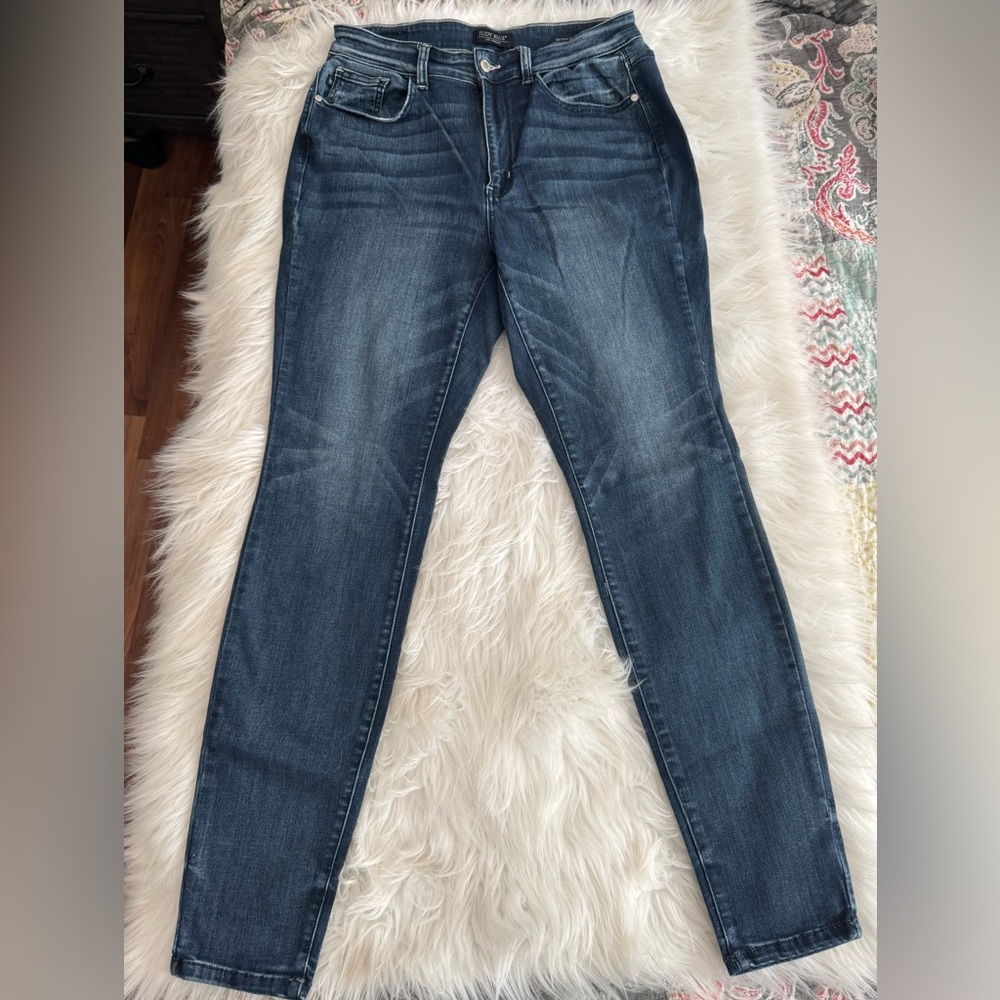 Judy Blue Faded Indigo Skinny Jeans